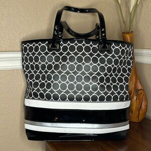 Nine West signature logo, black patent tote bag